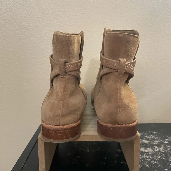 Joie Flat Booties Presley Suede Leather Tan Boho Country Size 38.5 US 8.5 - Picture 8 of 9
